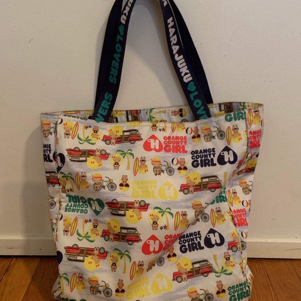 HARAJUKU LOVERS Orange County Girl Tote